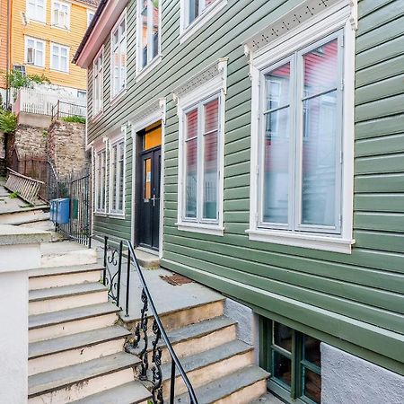 Lo Apartments Bergen Bagian luar foto