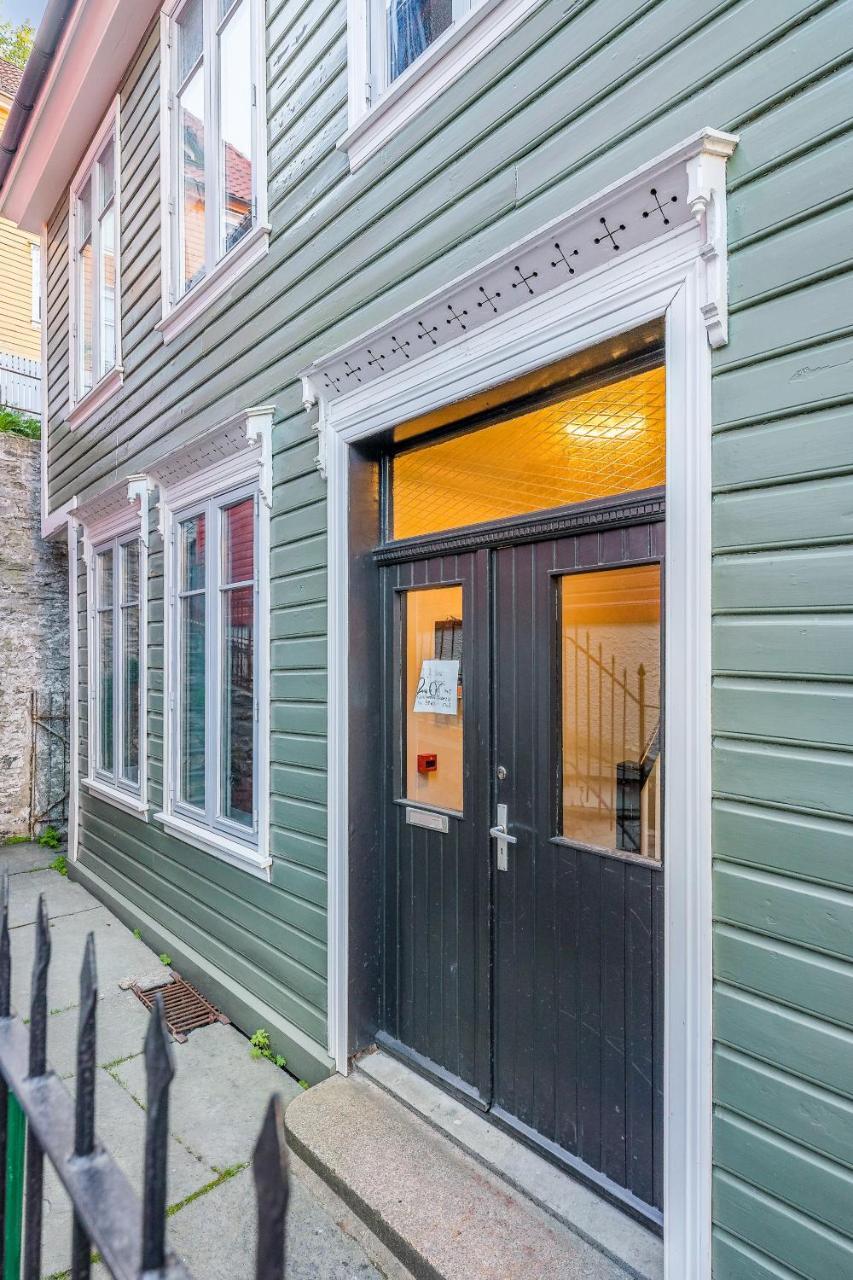 Lo Apartments Bergen Bagian luar foto